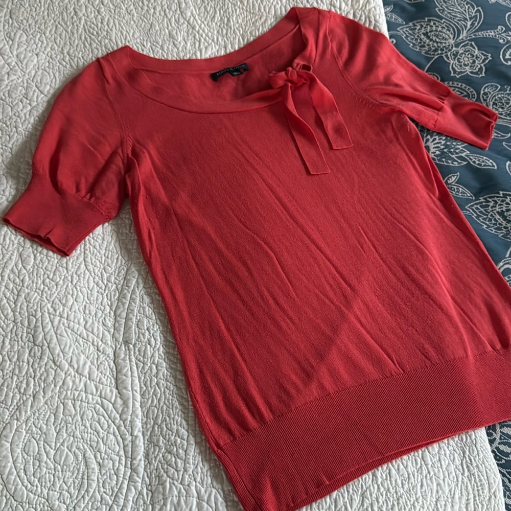 USED BANANA REPUBLIC SWEATER- M